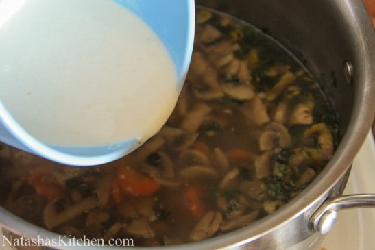 Russian Mushroom and Potato Soup Recipe-10