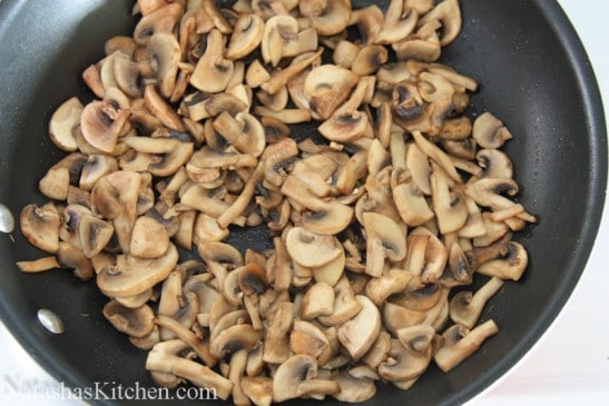 Russian Mushroom and Potato Soup Recipe-7