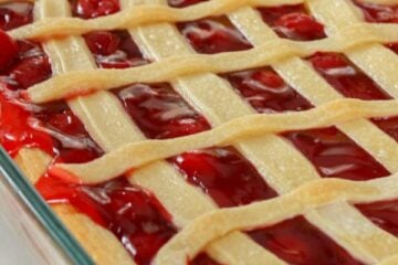 Try this simple cherry cheesecake recipe that your guests will love. Learn the how-to's of this yummy dessert by following step by step photo instructions.