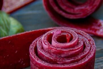 This Plum Fruit Leather was a hit, especially with the kiddos! Follow these step by step pictures with only two ingredients. What a treat!