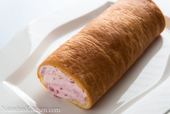 Biskvit Raspberry Roulade (Roulette) Cake - Рулет