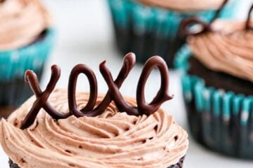 These Chocolate Cupcakes are moist, decadent, ultra-flavorful and easy. I baked a batch for a family dinner and they were a big hit with all the kiddos.