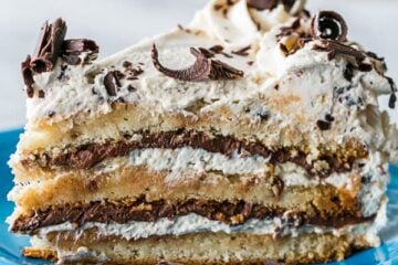 Almond Nutella Cake Recipe (Dacquoise) - Layers of scrumptious goodness! And it's gluten free! @natashaskitchen