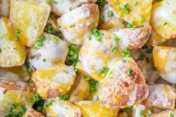 Baked Cheesy Ranch Potatoes (Just 4 Ingredients!) @natashaskitchen