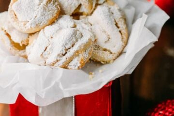 These Meringue Cookies are worthy of being on the Christmas cookie list! These meringue cookies are soft, chewy and crisp. Beautiful and delicious!