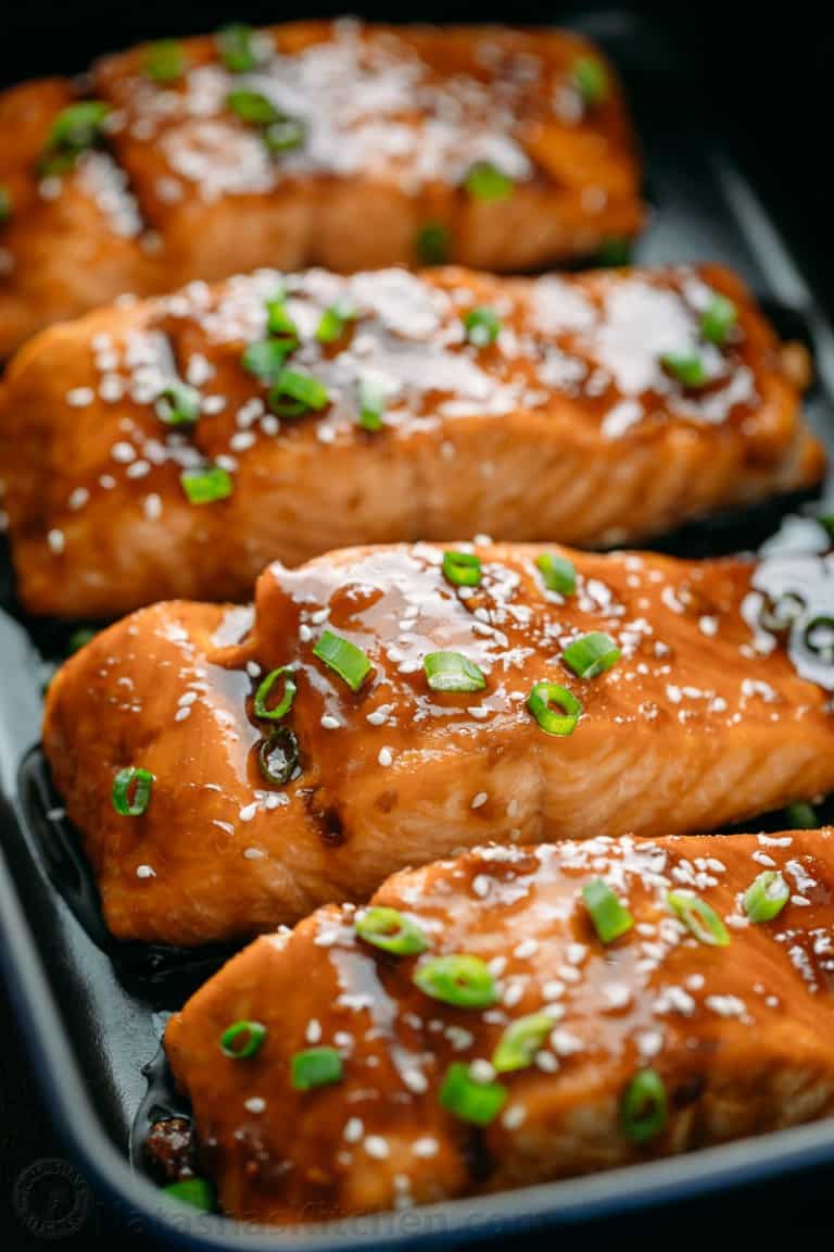 This teriyaki salmon recipe is a winner! Simple ingredients and no lengthy marinating needed. A flaky, juicy and delicious teriyaki glazed salmon recipe.