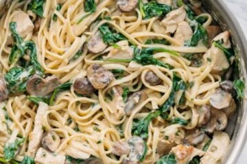 Chicken Florentine Pasta in a light creamy sauce. Easy 30-minute weeknight meal. Also, this chicken florentine pasta reheats beautifully - creamy as ever!