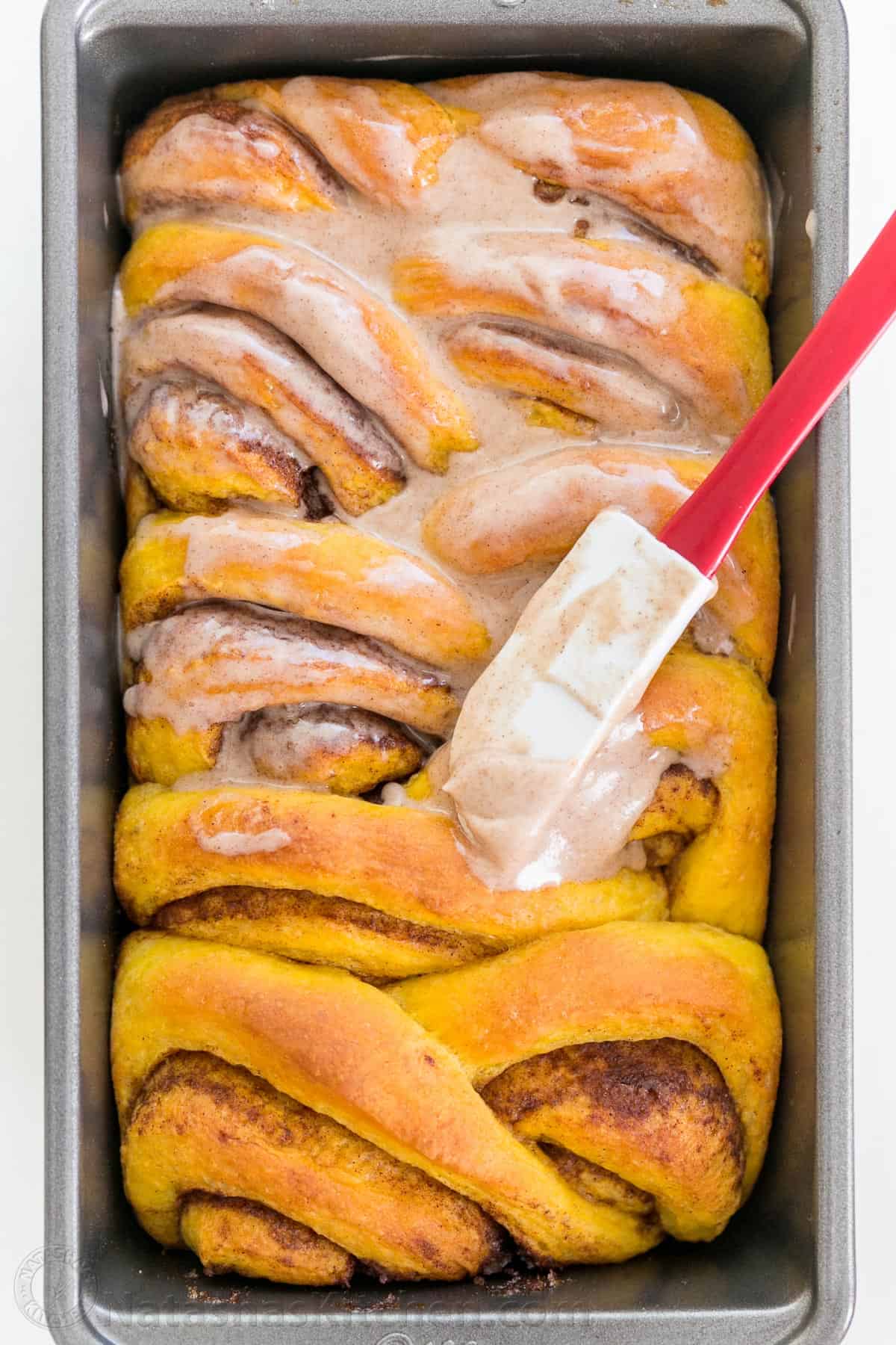 Pumpkin Pull-Apart Bread - Image 15