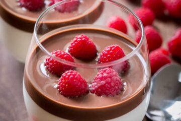 This Vanilla Mousse is an European dessert with creamy base and silky chocolate topping. An elegant vanilla mousse recipe that's surprisingly easy (VIDEO) | natashaskitchen.com
