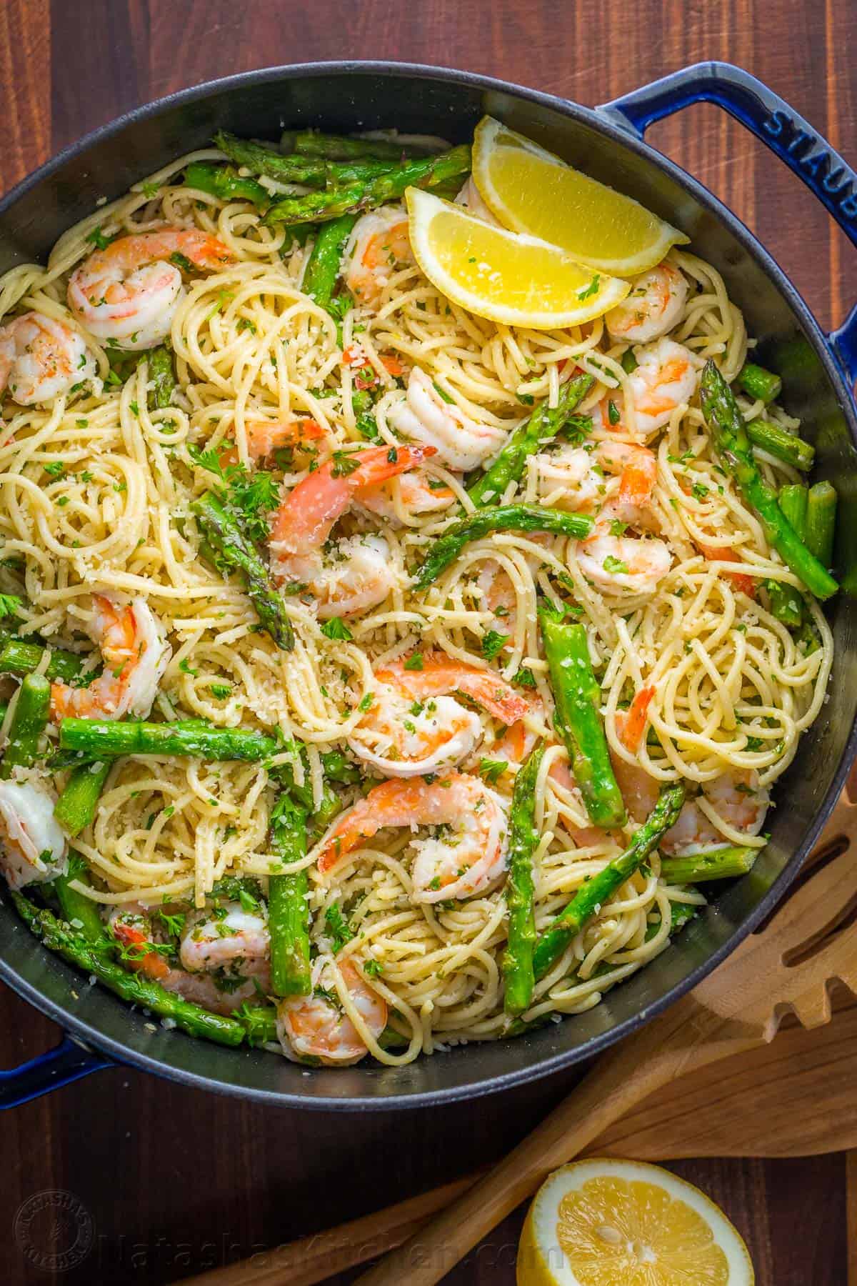 Shrimp Scampi Pasta with Asparagus (VIDEO) - NatashasKitchen.com