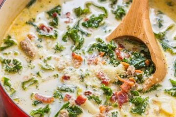 Zuppa Toscana in soup pot