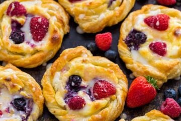 Cheese danishes with lemon glaze