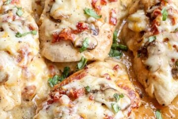 Recipe for bacon mushroom stuffed chicken breast. The stuffed chicken breast is amazing with the homemade honey mustard sauce.