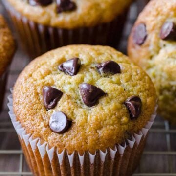 Banana muffins with chocolate chips
