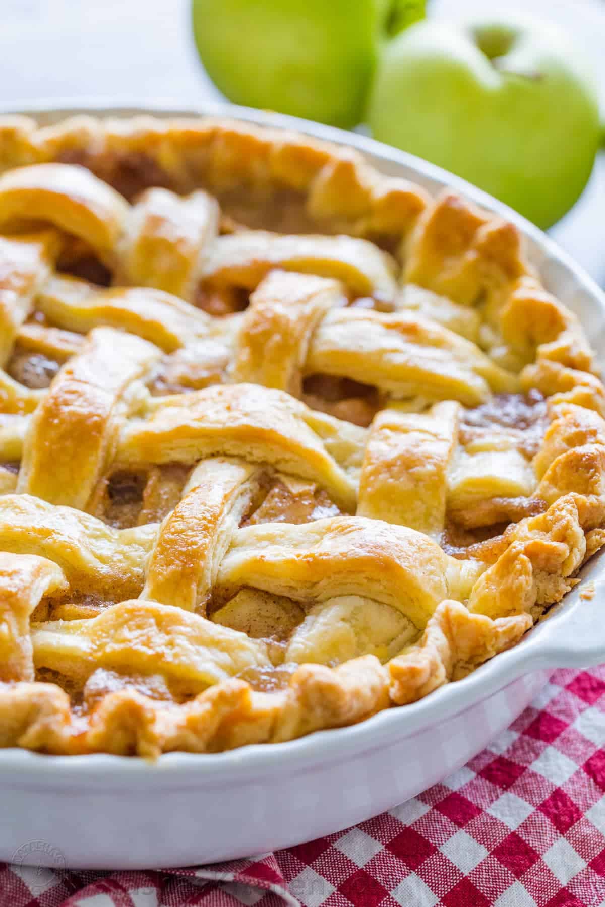 Apple Pie Recipe With The Best Filling Video Natashaskitchen Com