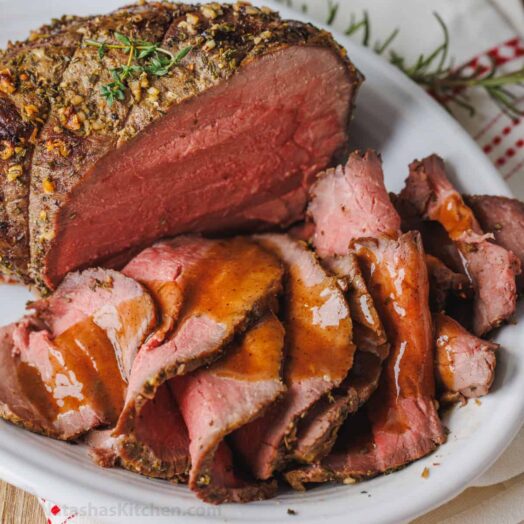 Roast Beef Recipe with Gravy (VIDEO)