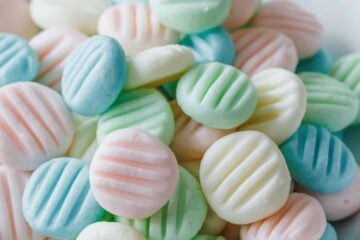 Cream Cheese Mints in a serving bowl