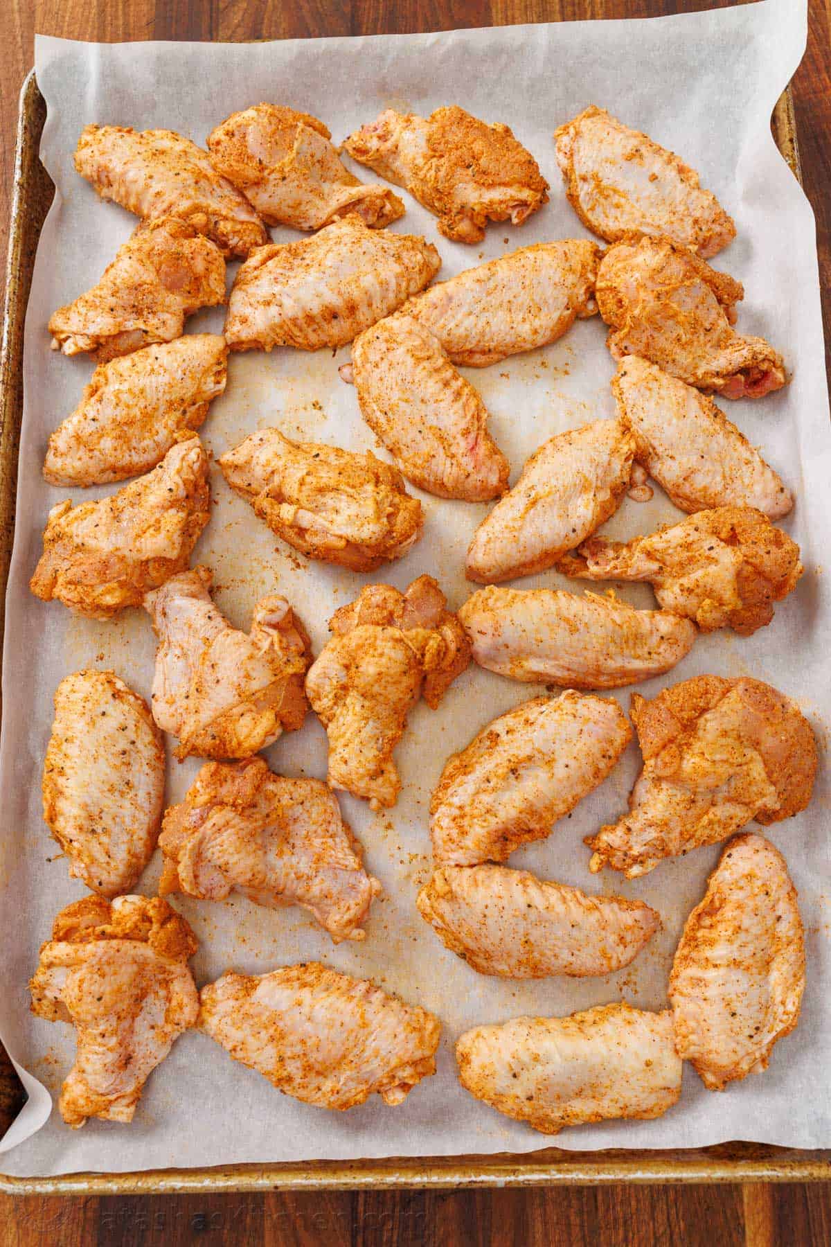 How to bake chicken wings on a sheet pan with best dry rub